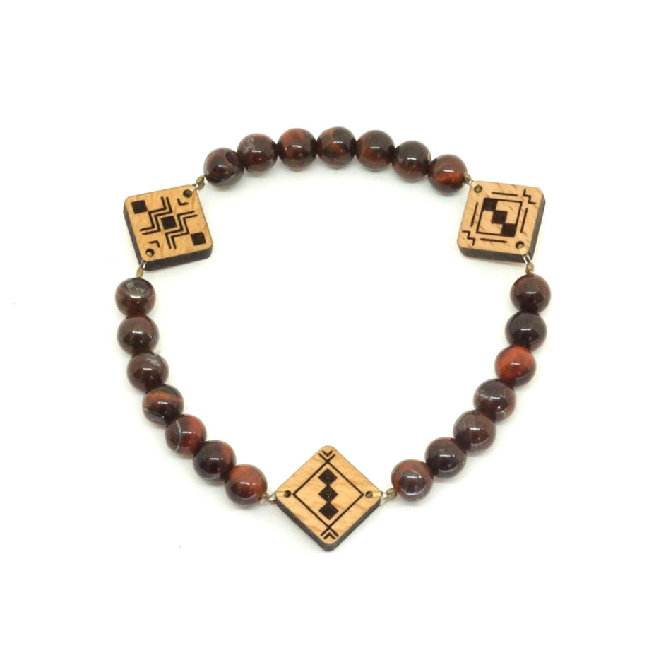 bracelet marron avec pendentif en bois berbère